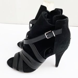 New Vince Camuto leather peep toe bootie